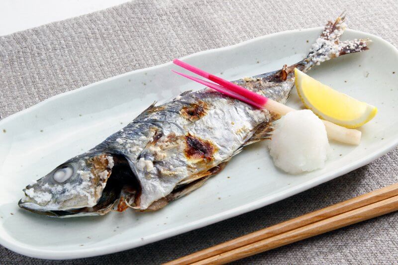 あじ(まあじ、皮付き・焼き)